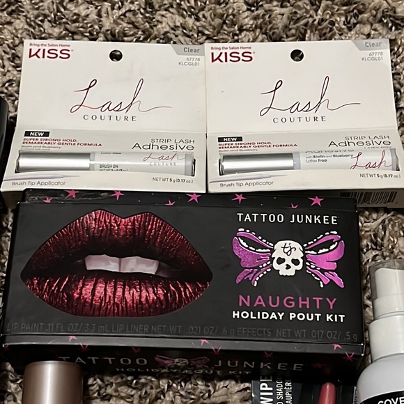 10 piece makeup bundle - Picture 2 of 5